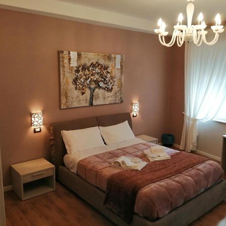 Km 0 dal Centro Hotel Pitigliano Bagian luar foto