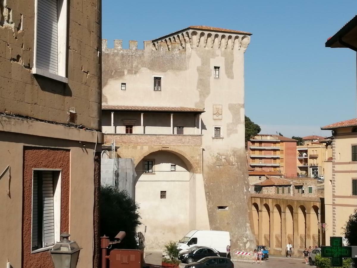 Km 0 dal Centro Hotel Pitigliano Bagian luar foto