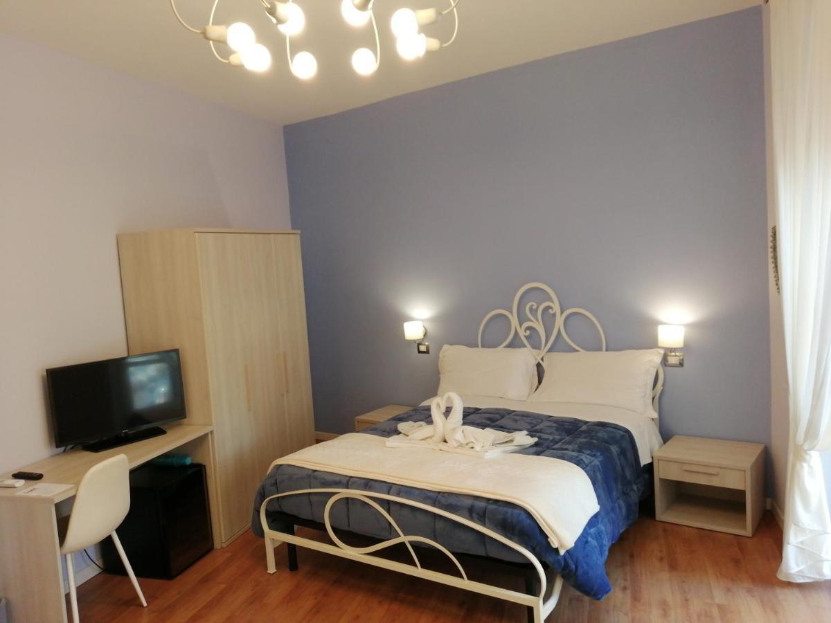 Km 0 dal Centro Hotel Pitigliano Bagian luar foto